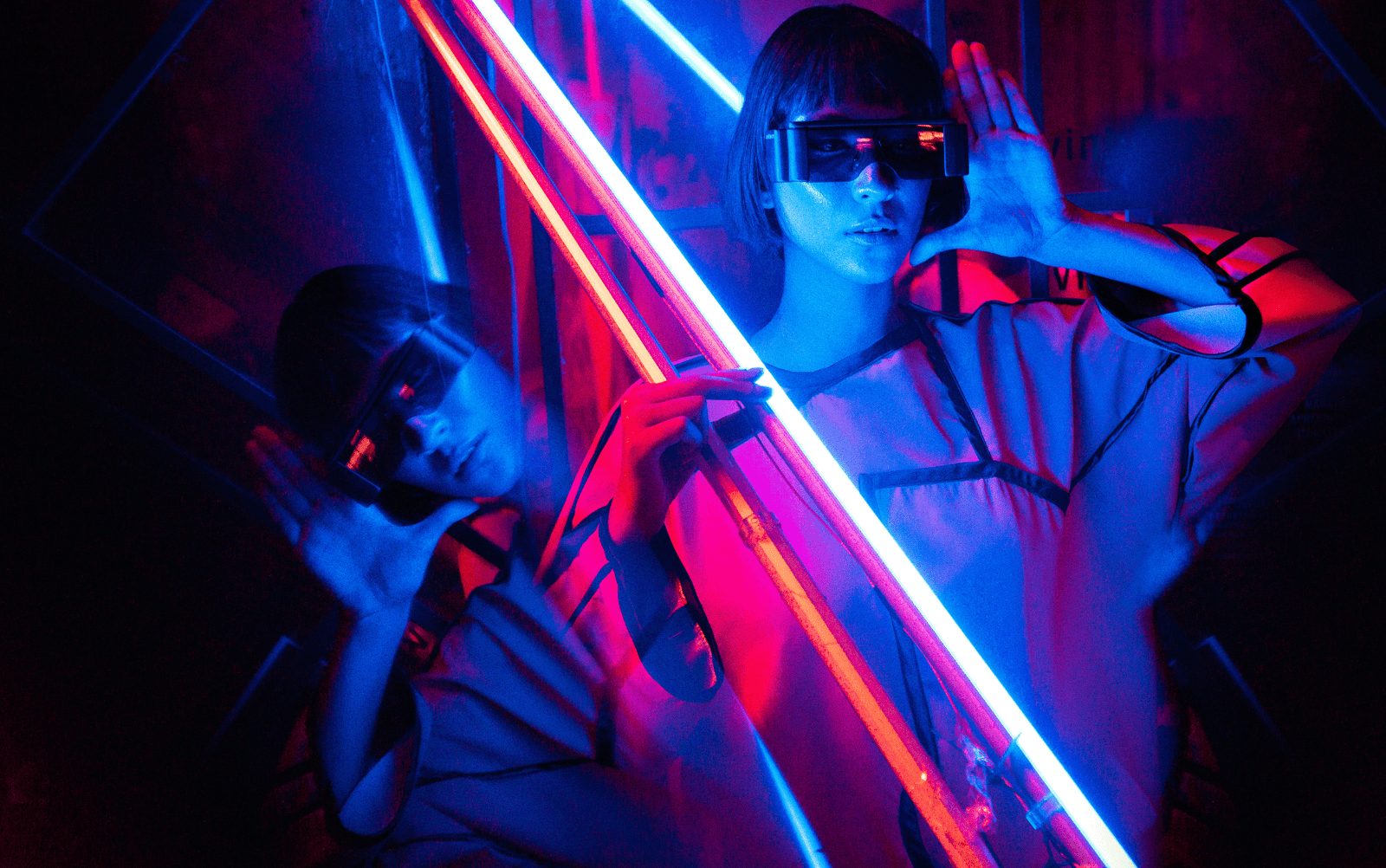 Silent Disco Event Fashion: Why Cute Rave Outfits Pair Perfectly With Wireless Headphones