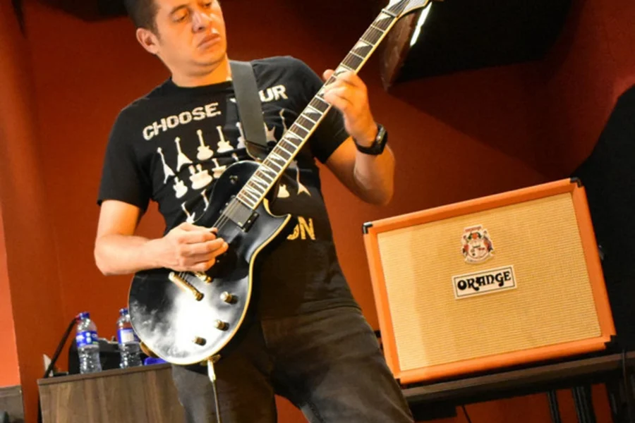 AVTAPNS Fuse Hard Rock and Latin Fire on "Me Quemas el Alma"