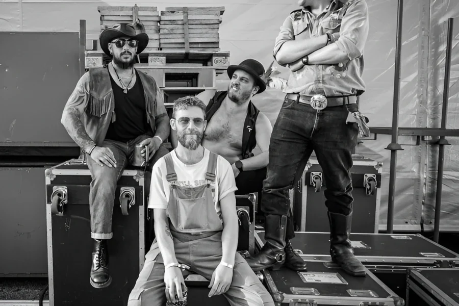 The Swamp Stomp String Band Put Sofa Surfin Mama Back in Front of Alt-Country Listeners