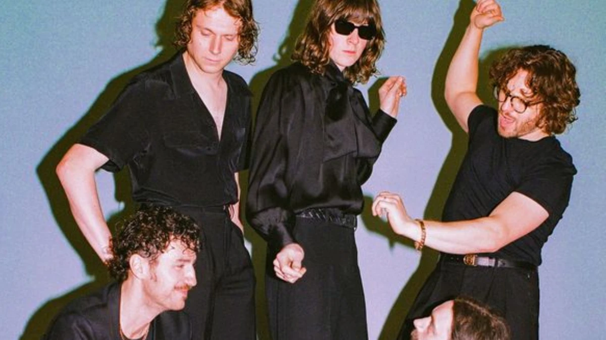 Songs From The Wedding Cake Gives Blossoms Five No. 1 Albums From Six