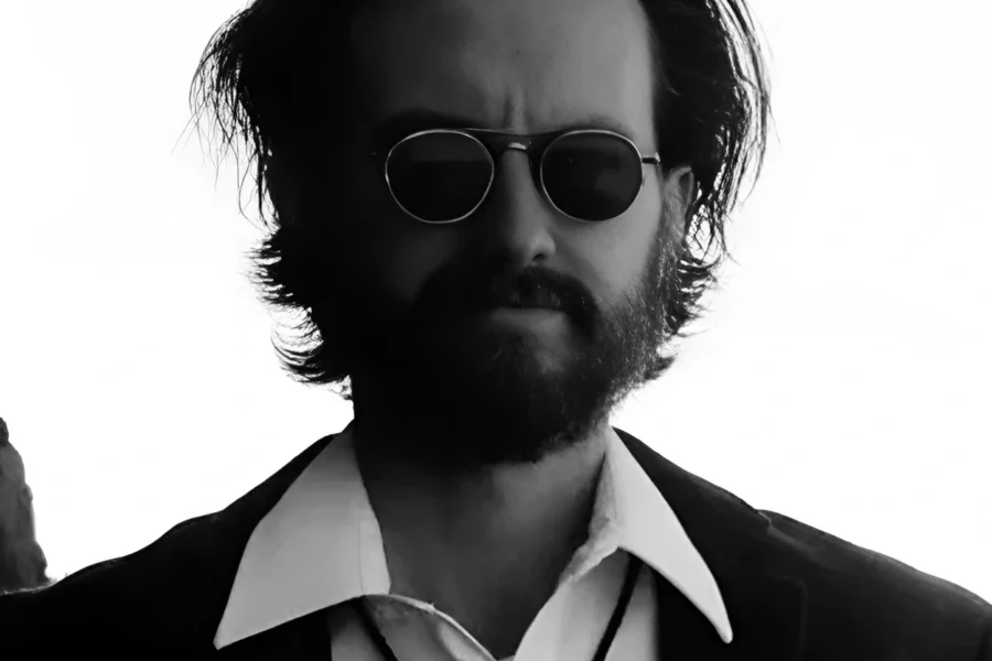 New From Pete Keating: Louder, a Song for Anyone Pushing Through a Heavier Load